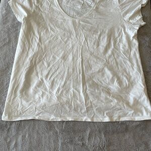 Kettlewell White Short Sleeve T-Shirt V Neck Cap sleeve size XL